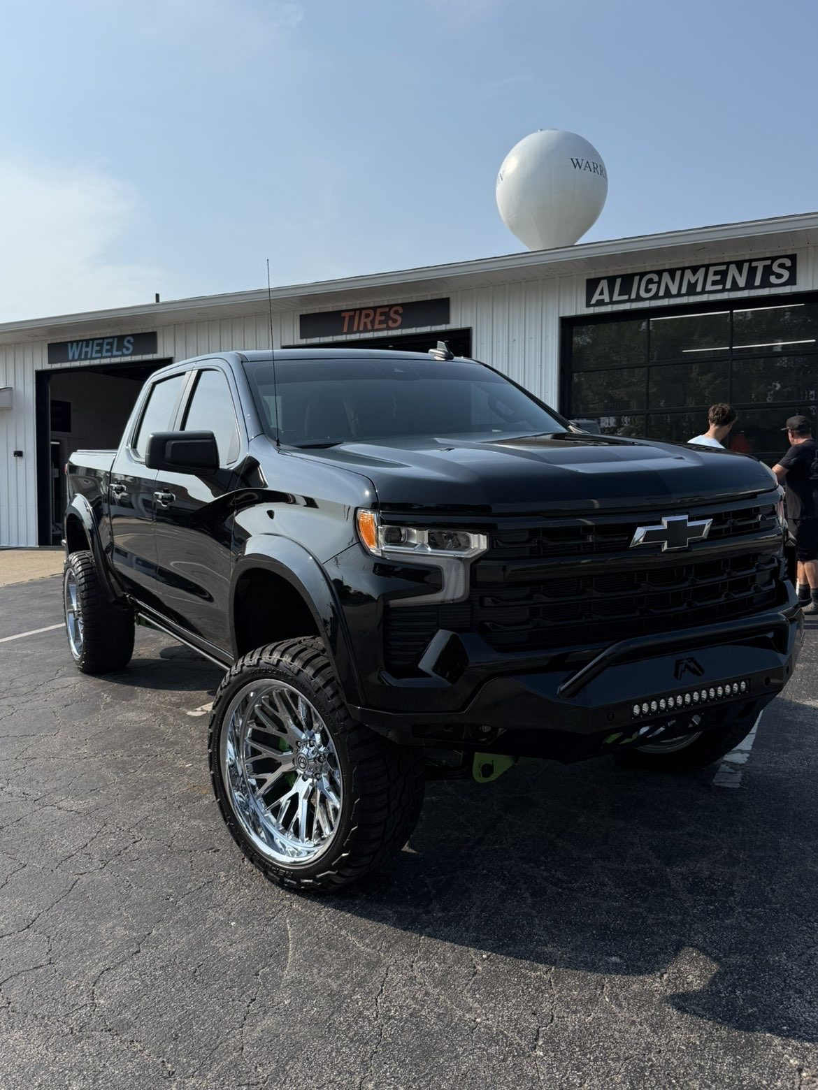 Black Chevrolet Silverado